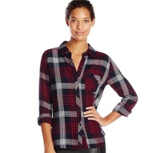 Rails Hunter Plaid Button Down Shirt size M